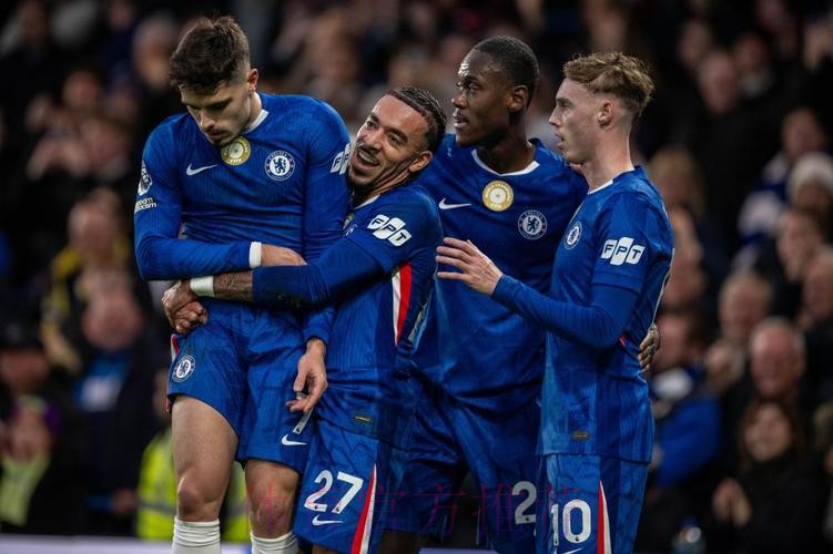 古斯托传射，切尔西2-0埃弗顿豪取31场不败，送莫耶斯2大耻辱纪录